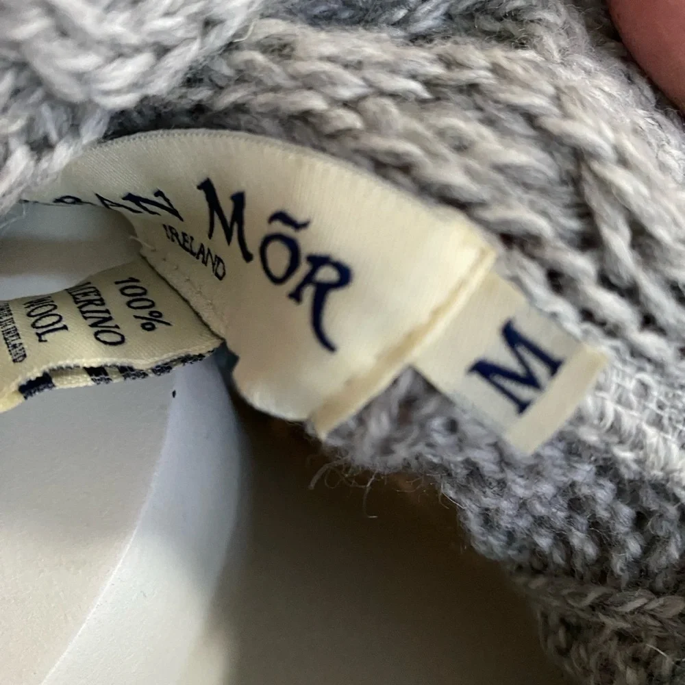 Aran Mor Merino Wool Ireland Cozy Gray Cable Knit Turtleneck Sweater Sz M - Picture 7 of 11